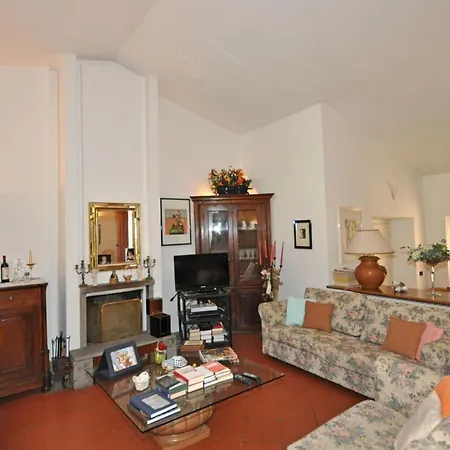 Lejlighed Sleeps 5 Pool Sovana