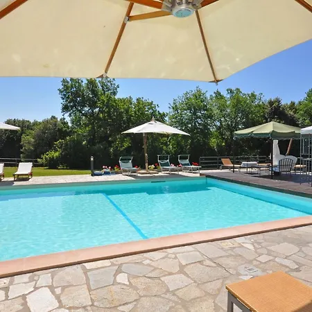 Lejlighed Sleeps 5 Pool Sovana